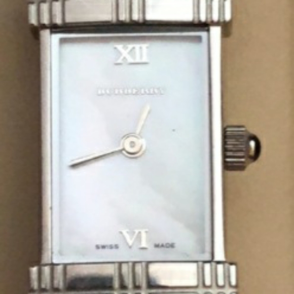 Burberry heritage women's turquoise strap watch - Picture 3 of 3